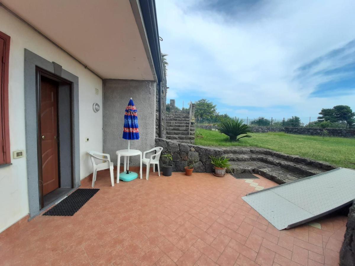 Holiday House Start Point Appartement Aci Bonaccorsi Buitenkant foto